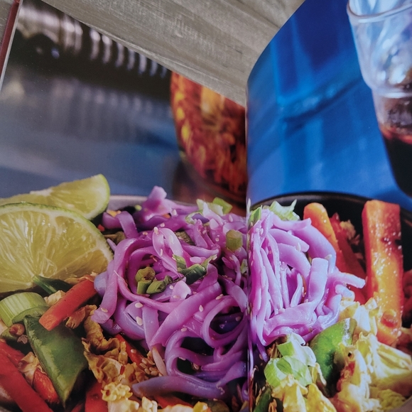 Star Wars The Life Day Cookbook Hardcover Official Holiday Recipes From A Galaxy - Picture 14 of 14